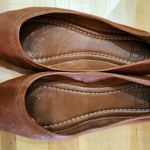 EUC FRYE Carson Ballet Cognac 6.5
